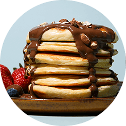 Come guarnitura su soffici pancake 