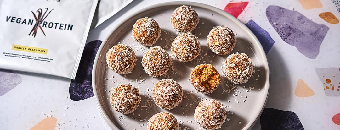 Carrot Cake Energy Balls